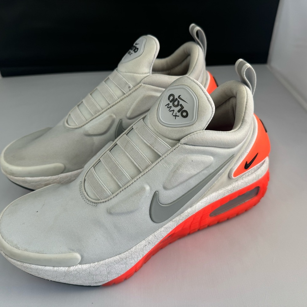 Nike White and Red Sneakers with Air Technology 40.5
